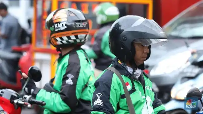 Pemerintah Siapkan Payung Hukum Baru untuk Transportasi Berbasis Aplikasi Pemerintah Siapkan Payung Hukum Baru untuk Transportasi Berbasis Aplikasi