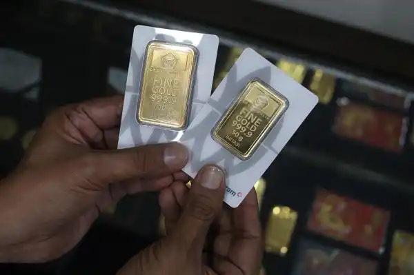 Harga Emas Antam 12 Oktober 2026 Naik, Buyback Menguat Lebih Tinggi Harga Emas Antam 12 Oktober 2026 Naik, Buyback Menguat Lebih Tinggi