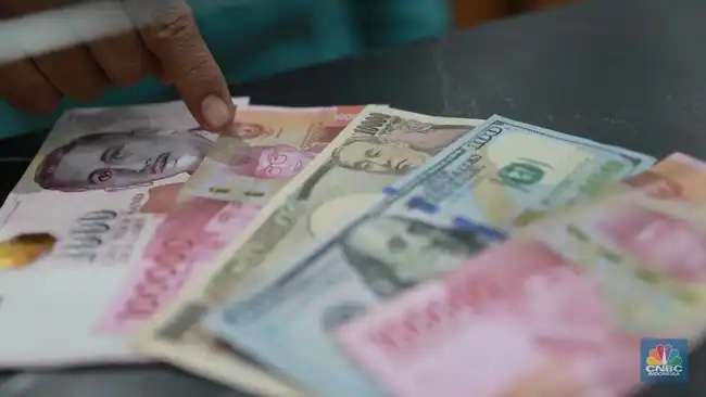 Pergerakan Mata Uang Asia Terbelah, Rupiah Melemah di Tengah Tekanan Dolar AS Pergerakan Mata Uang Asia Terbelah, Rupiah Melemah di Tengah Tekanan Dolar AS