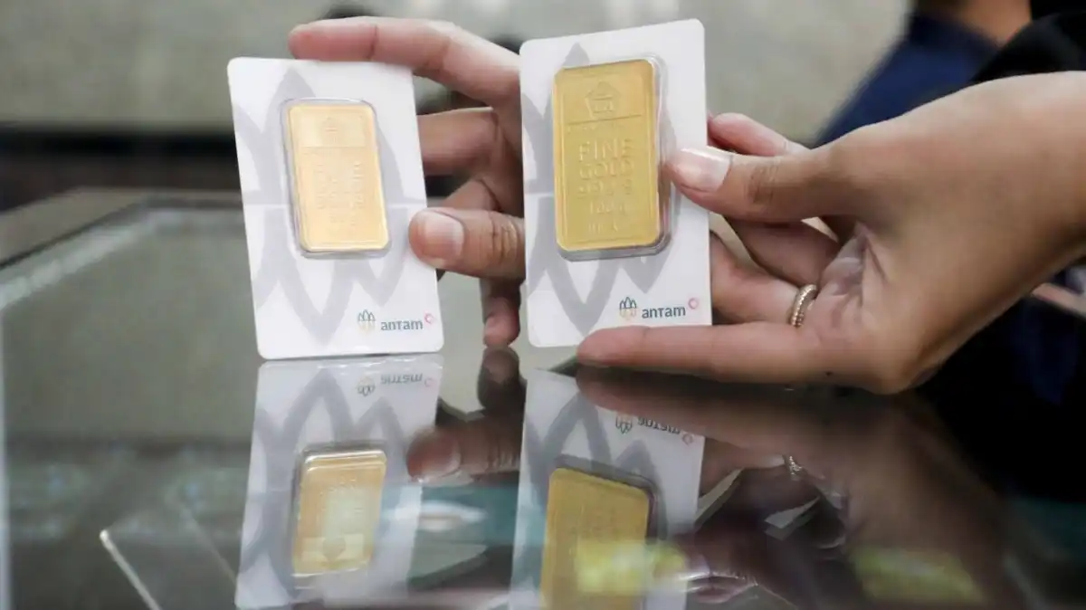 Harga Emas Antam Naik Rp2.000 per Gram, Buyback Ikut Menguat Harga Emas Antam Naik Rp2.000 per Gram, Buyback Ikut Menguat