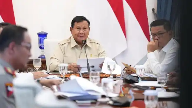 Penanganan Karhutla di Enam Provinsi Menyisakan 639,23 Hektare Lahan Terbakar Penanganan Karhutla di Enam Provinsi Menyisakan 639,23 Hektare Lahan Terbakar