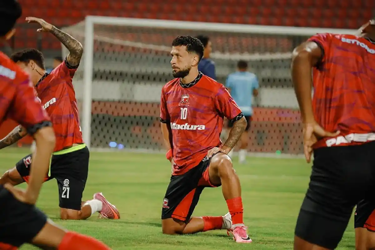 Madura United Bersiap Menjalani Dua Pertandingan Kandang di Pamekasan Madura United Bersiap Menjalani Dua Pertandingan Kandang di Pamekasan