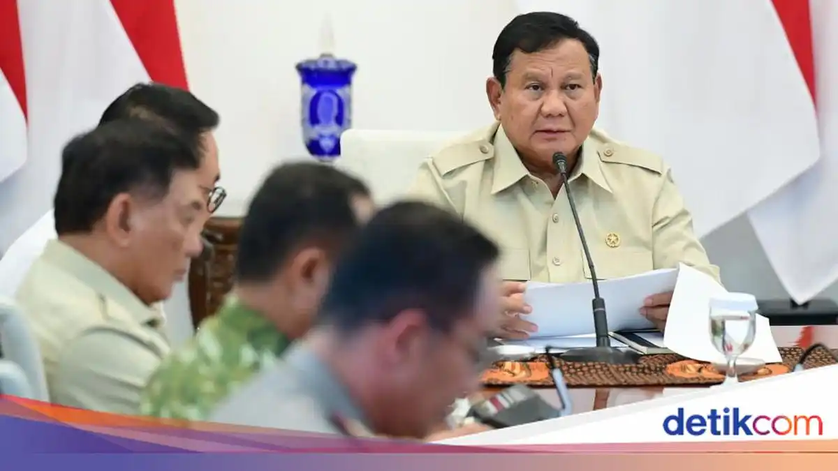 Prabowo Perkuat Penanganan Karhutla di Tanjung Puting dengan Dukungan Pompa dan Titik Bor Prabowo Perkuat Penanganan Karhutla di Tanjung Puting dengan Dukungan Pompa dan Titik Bor