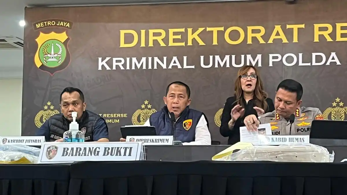 Polisi Ungkap Motif Ekonomi di Balik Pembunuhan Wanita di Kos Pinang Ranti Polisi Ungkap Motif Ekonomi di Balik Pembunuhan Wanita di Kos Pinang Ranti
