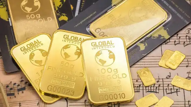 Emas dan Perak Tertekan, Pasar Menanti Sinyal Inflasi serta Kebijakan The Fed