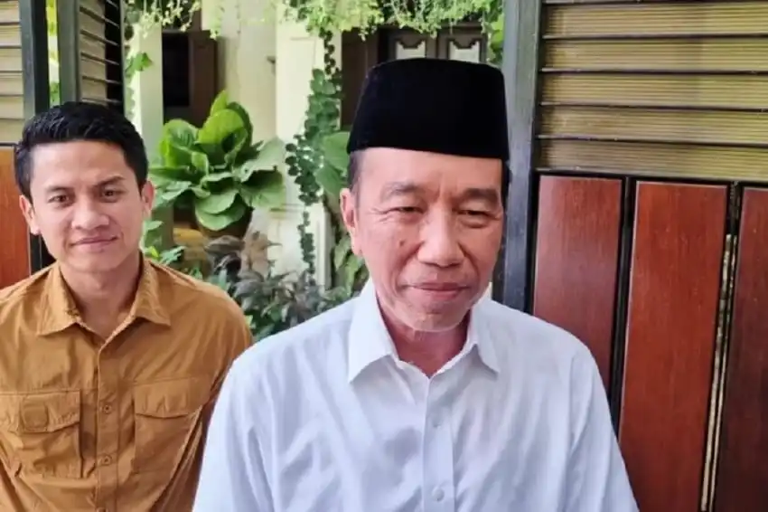 Jokowi Hormati Putusan MK dan Tegaskan Gibran Telah Menuntaskan Pendidikan S1