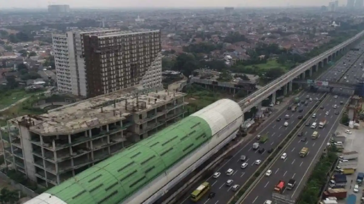 Danantara Lanjutkan Penyelesaian LRT City Sambil Membuka Pilihan Refund bagi Konsumen Danantara Lanjutkan Penyelesaian LRT City Sambil Membuka Pilihan Refund bagi Konsumen