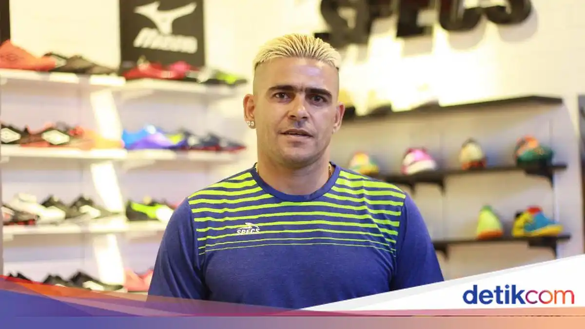 Trofi FIFA ASEAN Cup 2026 Menghidupkan Kembali Harapan Alfred Riedl bagi Cristian Gonzales
