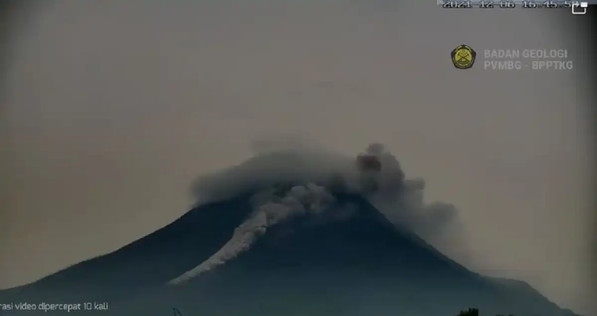Aktivitas Merapi Tetap Tinggi, Kubah Barat Daya Menyusut