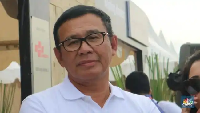 Achmad Baiquni Ditunjuk sebagai Direktur I Fast Food Indonesia hingga 2030